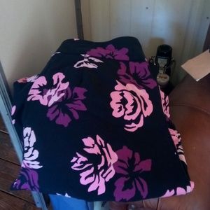 Knee high stretch pants